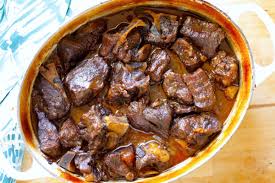 สันคอโคขุนจาก MEAT49 มีคุณภาพดีกว่าเนื้อทั่วไปในด้านความสดใหม่ รสชาติที่อร่อย และการจัดส่งที่สะดวกสบาย พร้อมบริการ "เนื้อโคขุนขายส่ง" ที่ช่วยเพิ่มประสิทธิภาพให้ร้านอาหาร