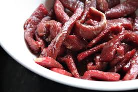 วิธีการเก็บรักษา เนื้อโคขุนแดดเดียว ให้อร่อยเหมือนใหม่ เนื้อโคขุนขายส่ง