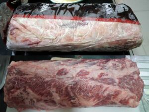 เนื้อออส คืออะไร จุดเด่นของรสชาติที่แตกต่างจากเนื้อโคขุนไทย