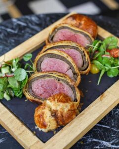 เนื้อวัวเวลลิงตัน Beef Wellington