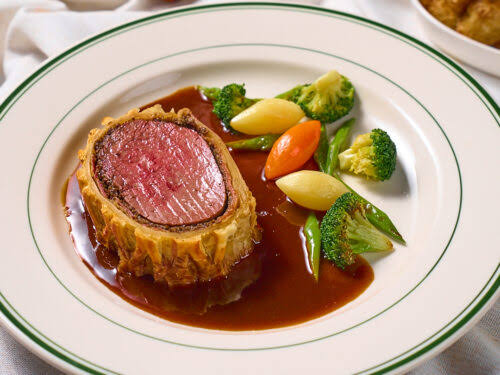 เนื้อวัวเวลลิงตัน Beef Wellington