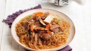 เนื้อวัวสุกี้ยากี้ผัดเส้น เมนู เนื้อวัวสไลซ์ สไตล์ญี่ปุ่น